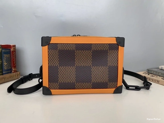 TRUNK SOFT LOUIS VUITTON 0805